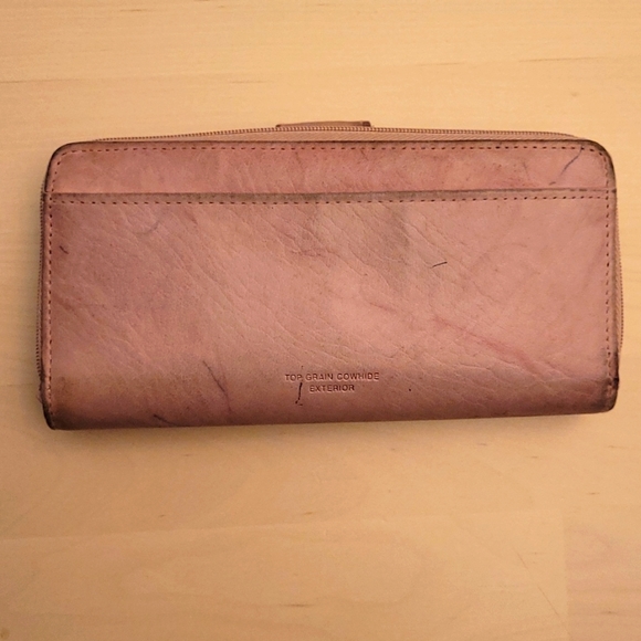 Buxton Light Pink Genunine Leather Wallet- See description. - Picture 4 of 17